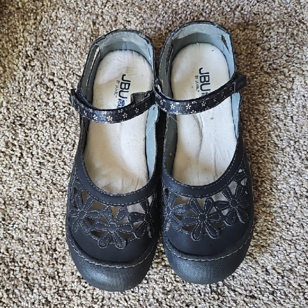 JBU Black Floral Cutout Strap Shoes